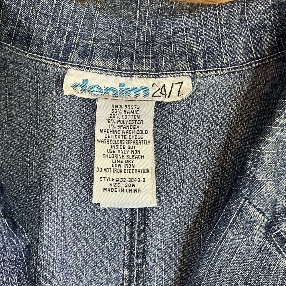 Denim 24/7 Blue Jean Jacket Blazer Long Sleeve with Embroidered Floral Design - Picture 14 of 16